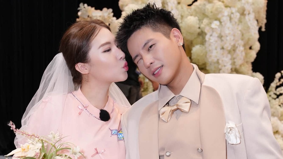 Quân A.P và Lê Khanh diễn cảnh đám cưới trong tập 14 Running Man Vietnam