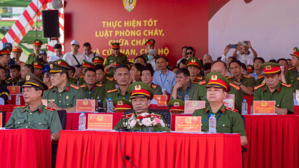 TP.HCM: hơn 2.500 người diễn tập chữa cháy, cứu nạn tại Tổ hợp Hóa dầu Long Sơn