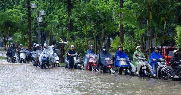 Thời tiết đêm 30/10: Quảng Ninh, Hải Phòng mưa to, Bắc Bộ sắp đón không khí lạnh