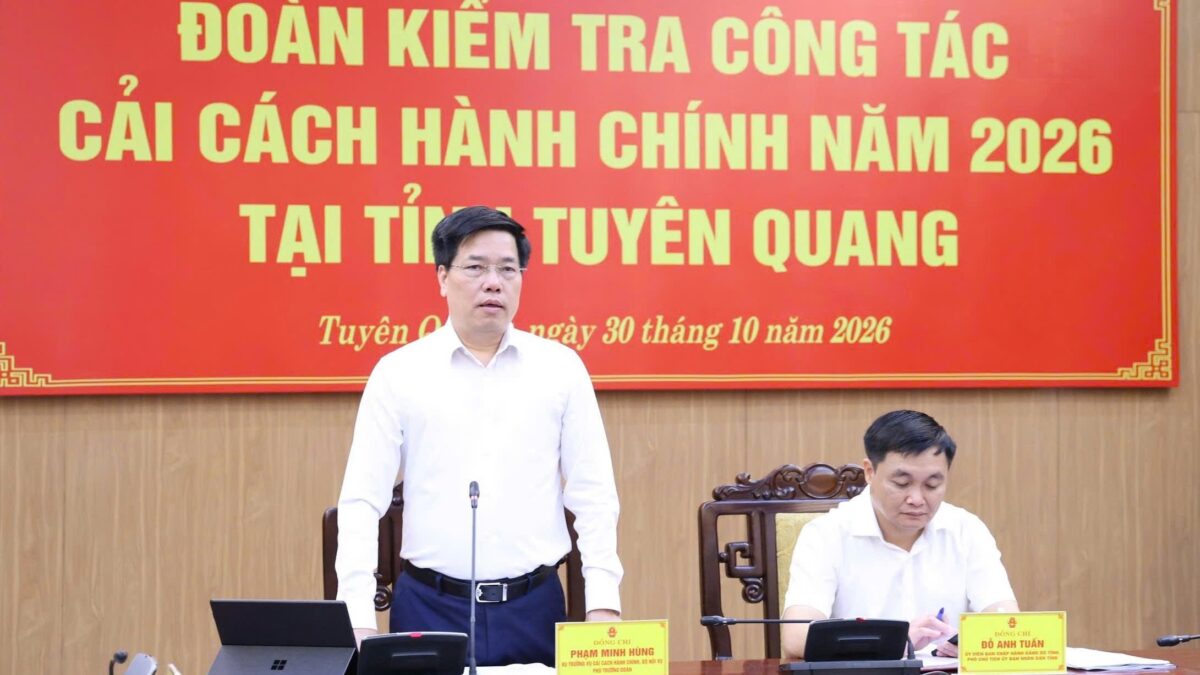 Bộ Nội vụ yêu cầu Tuyên Quang nâng chất lượng giải quyết thủ tục hành chính