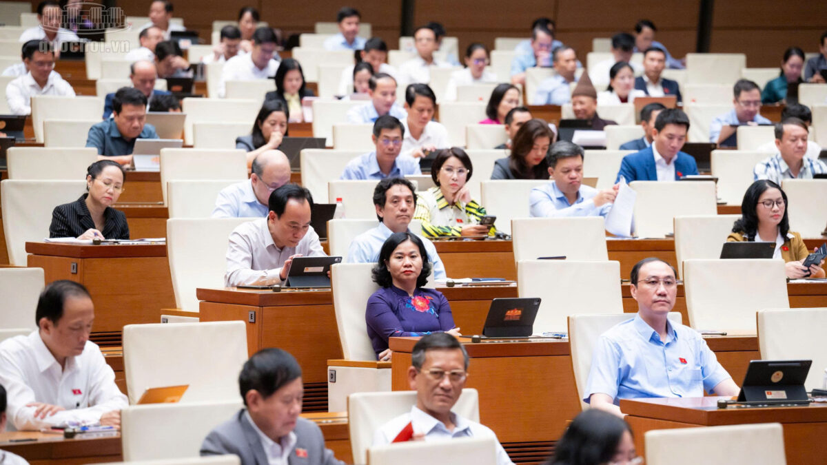 Đại biểu Quốc hội lo trẻ em bị ghép ảnh vào nội dung nhạy cảm trên mạng