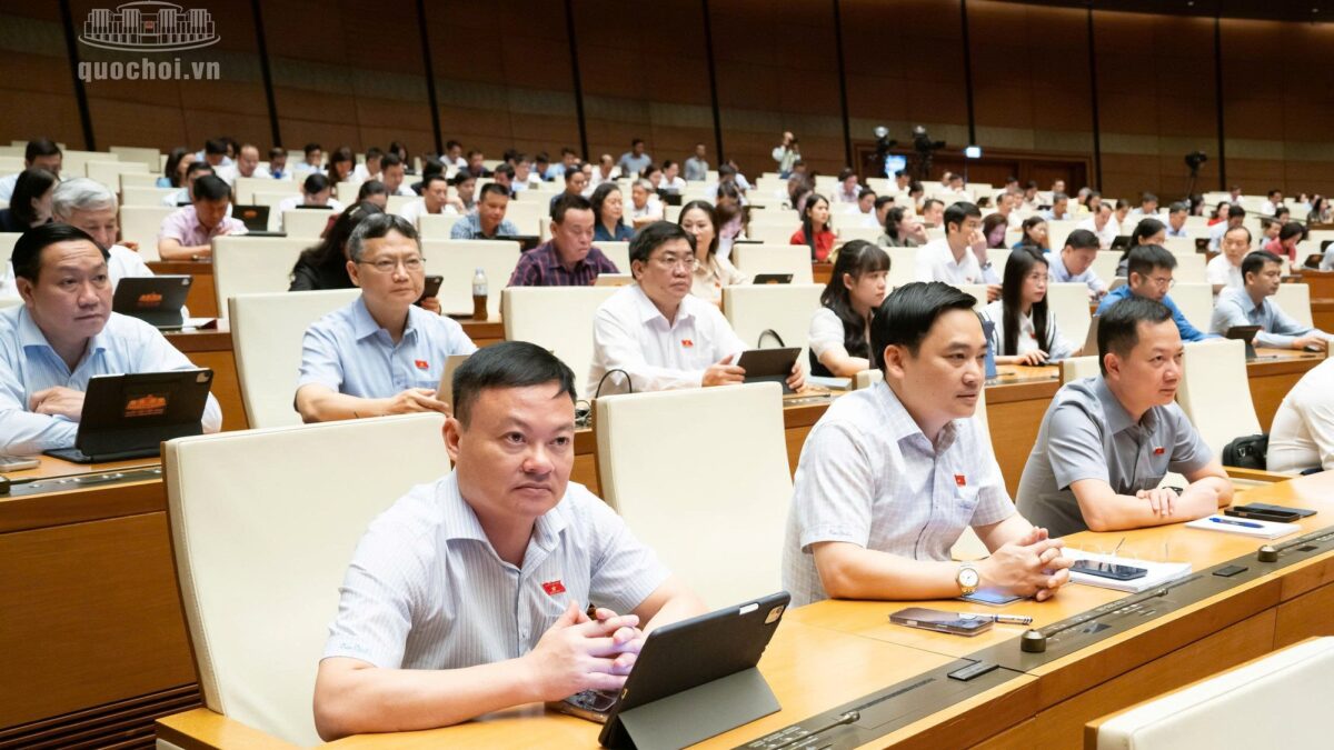 Chính phủ trình Quốc hội dự luật sửa đổi Luật Bảo hiểm xã hội, gồm 3 điều