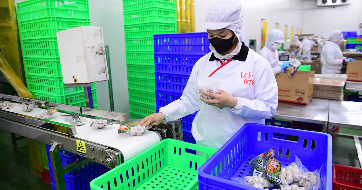 Từ 1/1/2027, doanh nghiệp tự công bố xuất xứ hàng Việt, không cần xin giấy chứng nhận
