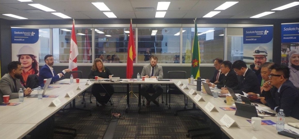 Bộ Nội vụ làm việc tại Canada, thúc đẩy đưa lao động Việt sang Saskatchewan