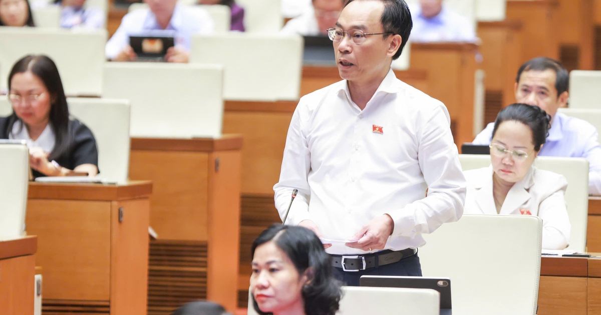 Đại biểu Quốc hội đề nghị đánh giá lại kỳ thi tốt nghiệp THPT, Bộ GD-ĐT giải trình