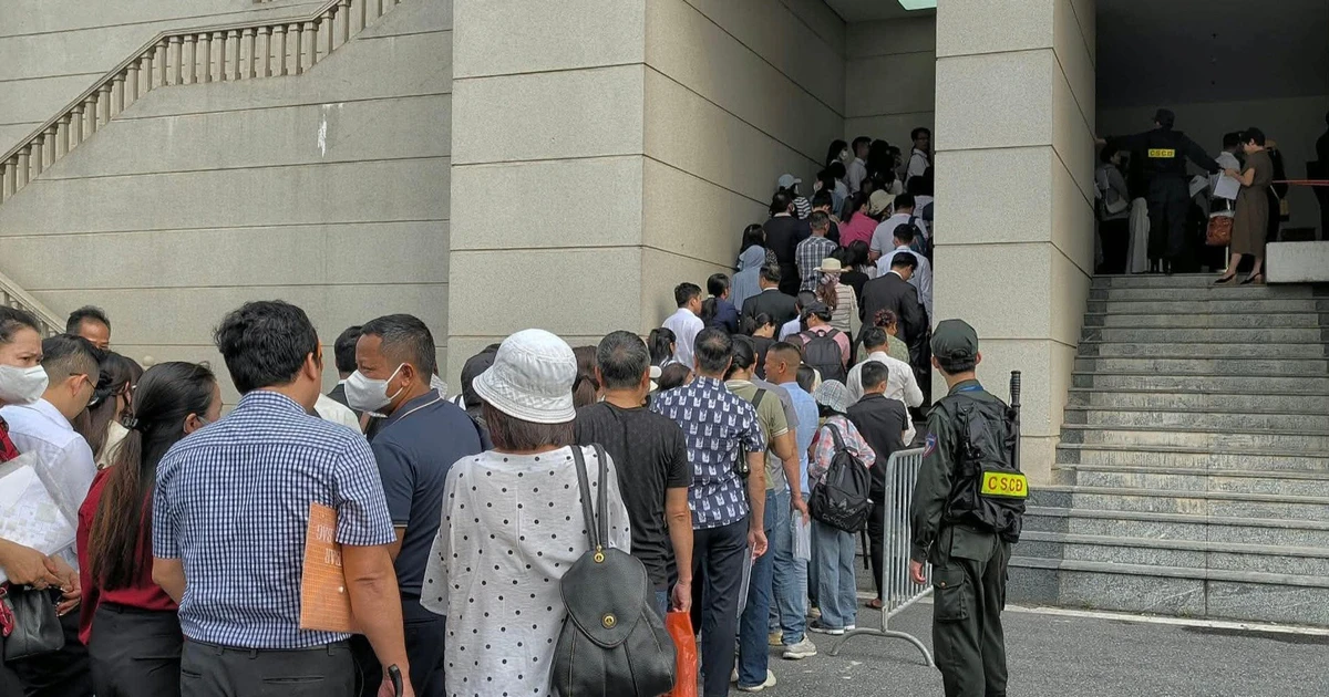 Vụ Mr Pips tại tòa Hà Nội: bố bị cáo nhận tội rửa tiền, Shark Bình nói “số mình đi tù rồi”