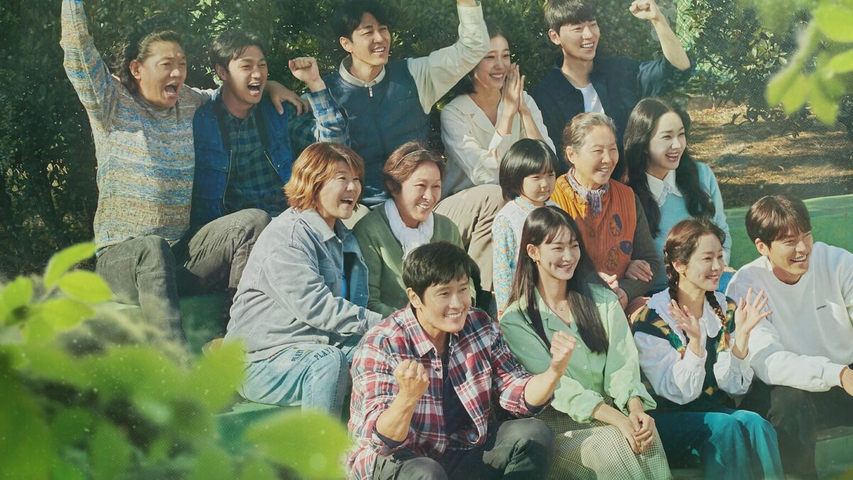 Khảo sát 1.000 người Hàn Quốc: Lee Byung Hun dẫn đầu diễn viên tiêu biểu 2026, Song Hye Kyo hạng 12