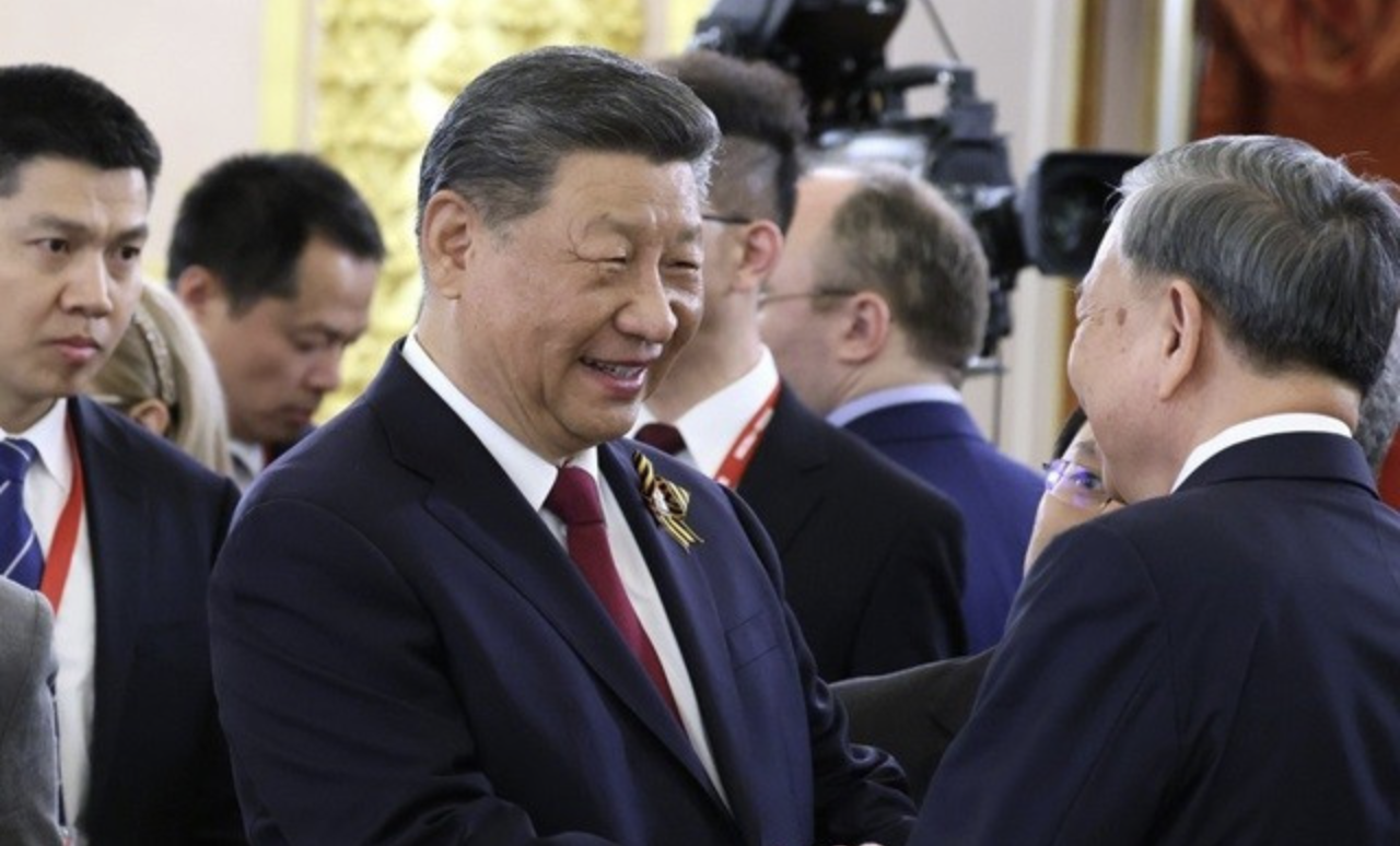 总书记苏林在俄罗斯会见各国领导人