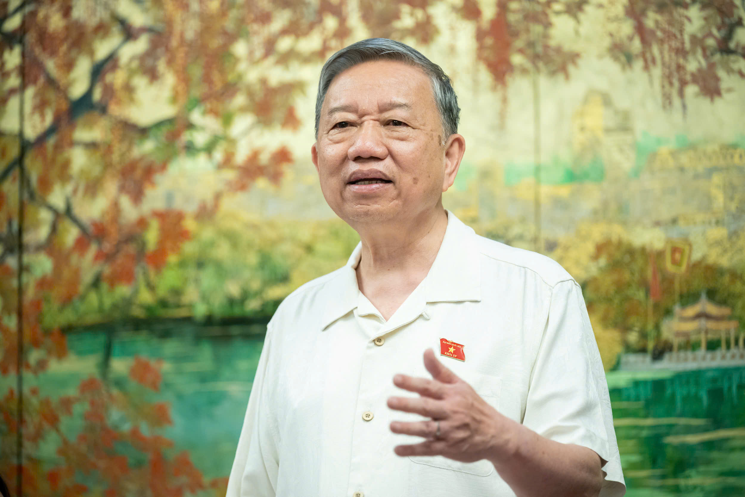总书记苏林讲述'招标先生'的罪行
