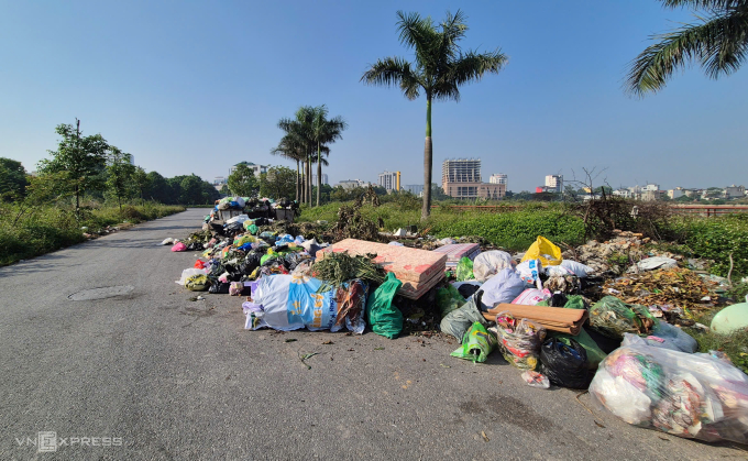 从清化市运出600吨垃圾进行焚烧