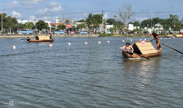TP Ngã Bảy - 西部七条河流的交汇处